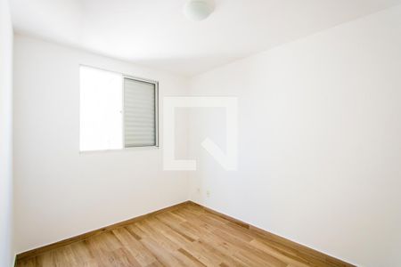 Quarto 2 de apartamento para alugar com 2 quartos, 47m² em Vila Homero Thon, Santo André