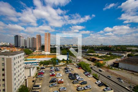 Vista da sala de apartamento para alugar com 2 quartos, 47m² em Vila Homero Thon, Santo André