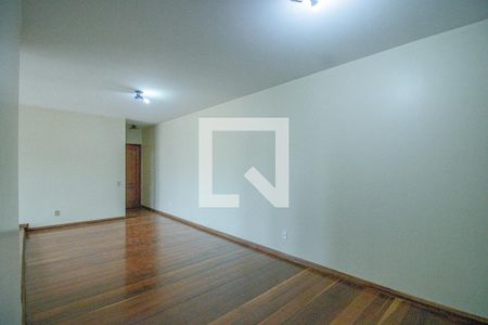 Sala de apartamento para alugar com 3 quartos, 130m² em Vila Bancario, São José do Rio Preto 