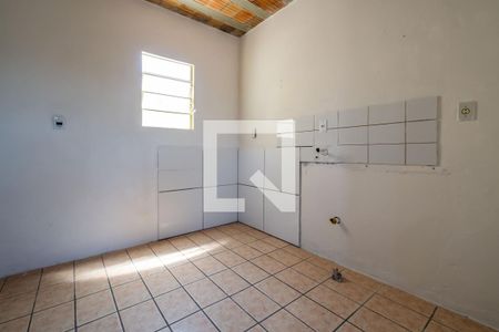 Sala/Cozinha de casa à venda com 2 quartos, 50m² em Parque Urbano, Porto Alegre