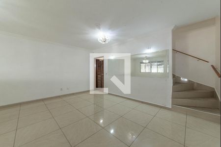 Sala de casa para alugar com 5 quartos, 200m² em Vila Gumercindo, São Paulo