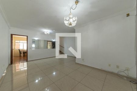 Sala de casa para alugar com 5 quartos, 200m² em Vila Gumercindo, São Paulo