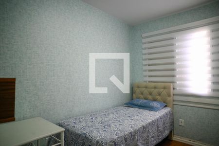 Quarto 1 de apartamento para alugar com 2 quartos, 49m² em Parque Fongaro, São Paulo