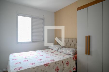 Quarto 2 de apartamento para alugar com 2 quartos, 49m² em Parque Fongaro, São Paulo