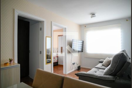 Sala de apartamento para alugar com 2 quartos, 49m² em Parque Fongaro, São Paulo