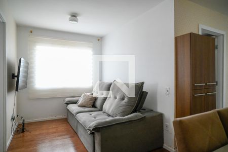 Sala de apartamento para alugar com 2 quartos, 49m² em Parque Fongaro, São Paulo