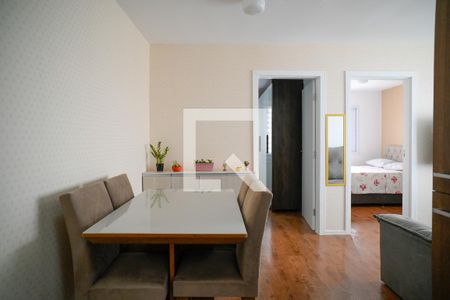 Sala de apartamento para alugar com 2 quartos, 49m² em Parque Fongaro, São Paulo