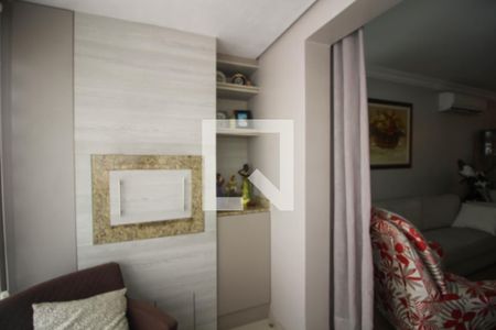Apartamento à venda com 240m², 4 quartos e 3 vagas Apartamento à venda com 240m², 4 quartos e 3 vagasVaranda