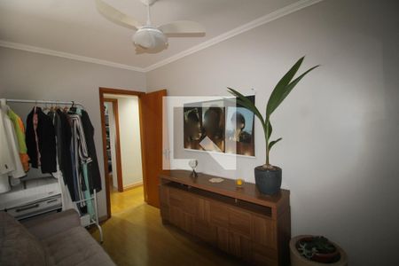 Apartamento à venda com 240m², 4 quartos e 3 vagas Apartamento à venda com 240m², 4 quartos e 3 vagasQuarto 3