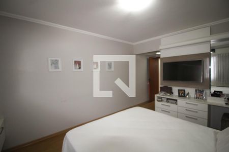 Apartamento à venda com 240m², 4 quartos e 3 vagas Apartamento à venda com 240m², 4 quartos e 3 vagasQuarto Suíte