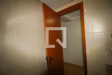 Apartamento à venda com 240m², 4 quartos e 3 vagas Apartamento à venda com 240m², 4 quartos e 3 vagasBanheiro da Suíte