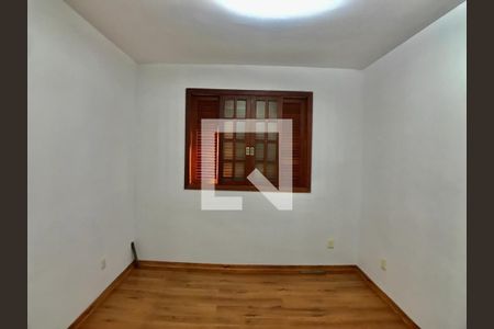 Casa à venda com 3 quartos, 156m² em Estoril, Belo Horizonte