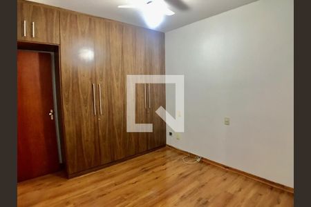 Casa à venda com 3 quartos, 156m² em Estoril, Belo Horizonte