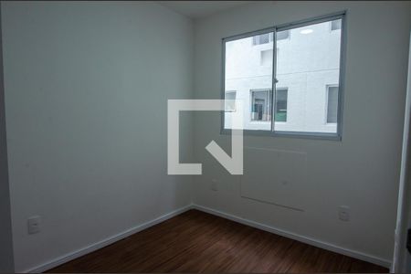 Quarto 2 de apartamento para alugar com 2 quartos, 60m² em Vargem Pequena, Rio de Janeiro