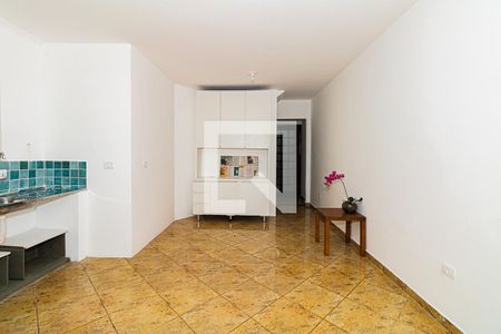 Sala e Cozinha de casa para alugar com 2 quartos, 60m² em Vila Medeiros, São Paulo