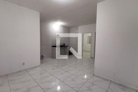 Casa para alugar com 52m², 2 quartos e sem vagaSala