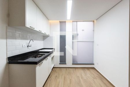 Cozinha de apartamento para alugar com 1 quarto, 27m² em Santana, São Paulo