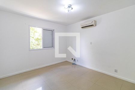 Suite de casa de condomínio à venda com 3 quartos, 154m² em Vila Antônio, São Paulo