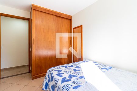 Quarto 1 de apartamento à venda com 2 quartos, 54m² em Vila Socorro, São Paulo