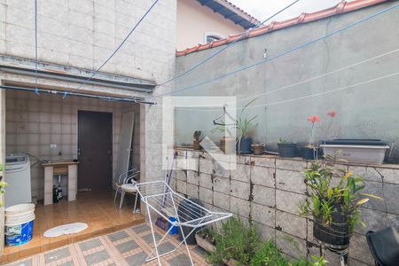 Casa à venda com 125m², 3 quartos e 2 vagas Casa à venda com 125m², 3 quartos e 2 vagasQuintal