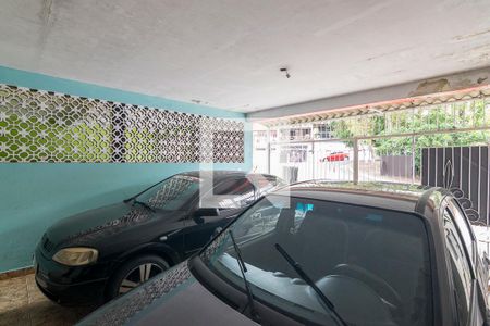Casa à venda com 125m², 3 quartos e 2 vagas Casa à venda com 125m², 3 quartos e 2 vagasGaragem
