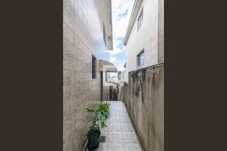 Casa à venda com 125m², 3 quartos e 2 vagas Casa à venda com 125m², 3 quartos e 2 vagasCorredor