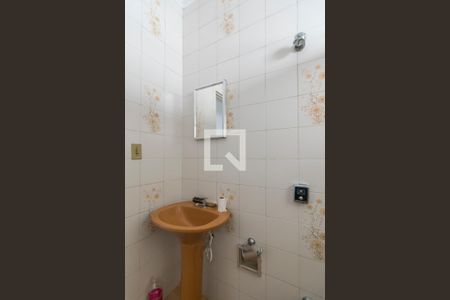 Casa à venda com 125m², 3 quartos e 2 vagas Casa à venda com 125m², 3 quartos e 2 vagasBanheiro