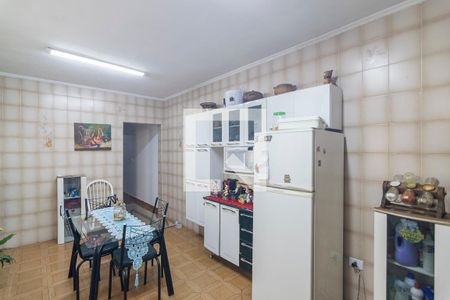 Casa à venda com 125m², 3 quartos e 2 vagas Casa à venda com 125m², 3 quartos e 2 vagasCozinha
