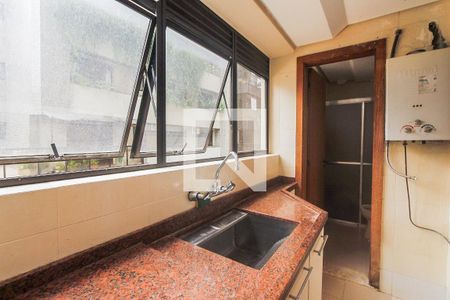 Area de serviço de apartamento à venda com 2 quartos, 141m² em Rio Branco, Porto Alegre