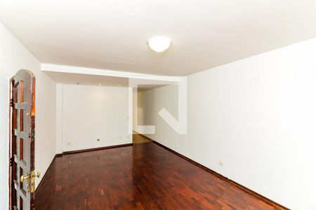 Sala de casa para alugar com 3 quartos, 200m² em Vila Mariza Mazzei, São Paulo