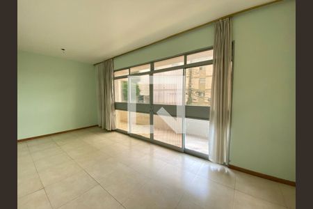 Sala de casa à venda com 4 quartos, 280m² em Colégio Batista, Belo Horizonte