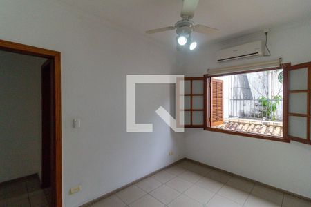 Quarto 2 de casa para alugar com 2 quartos, 80m² em Cambuci, São Paulo