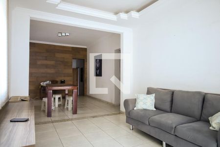 Sala de casa à venda com 5 quartos, 320m² em João Pinheiro, Belo Horizonte