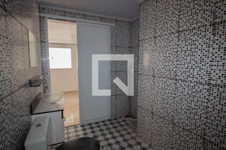 Banheiro de casa para alugar com 1 quarto, 46m² em Penha, Rio de Janeiro