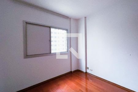 Quarto 1 de apartamento para alugar com 2 quartos, 58m² em Indianópolis, São Paulo