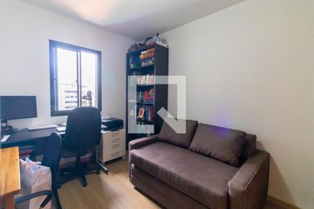 Quarto de apartamento à venda com 3 quartos, 78m² em Pinheiros, São Paulo