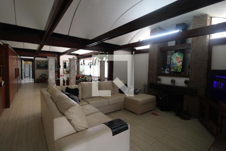 Sala de casa à venda com 4 quartos, 750m² em Jardim Ipanema (zona Sul), São Paulo