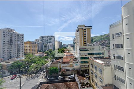 Quarto 1 de apartamento para alugar com 2 quartos, 100m² em Icaraí, Niterói