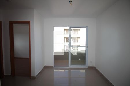 Sala de apartamento para alugar com 2 quartos, 48m² em Planalto, Belo Horizonte