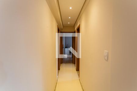 Corredor de apartamento à venda com 4 quartos, 114m² em União, Belo Horizonte