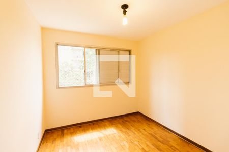 Quarto 2 de apartamento para alugar com 3 quartos, 90m² em Vila Ipojuca, São Paulo