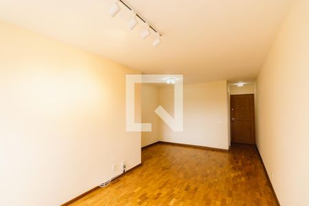 Sala de apartamento para alugar com 3 quartos, 90m² em Vila Ipojuca, São Paulo