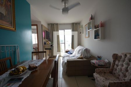 Sala de apartamento para alugar com 2 quartos, 47m² em Irajá, Rio de Janeiro