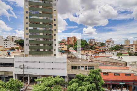 Vista da Sala de apartamento à venda com 3 quartos, 77m² em Floresta, Belo Horizonte