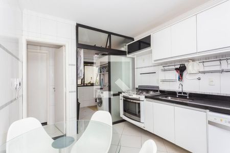 Apartamento à venda com 4 quartos, 176m² em Pompeia, São Paulo