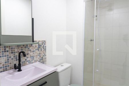 Banheiro de kitnet/studio para alugar com 1 quarto, 28m² em Saúde, São Paulo