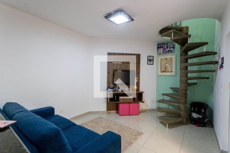 Sala de casa para alugar com 2 quartos, 65m² em Jardim Maria Estela, São Paulo