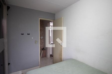 Quarto 1 de apartamento para alugar com 2 quartos, 50m² em Conjunto Residencial José Bonifácio, São Paulo