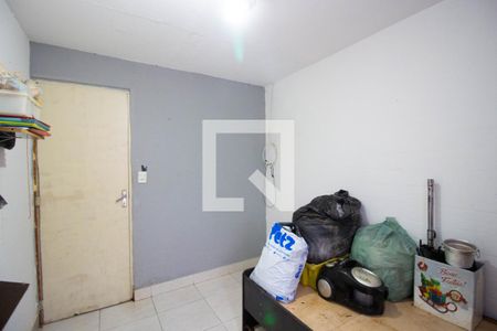 Quarto 2 de apartamento para alugar com 2 quartos, 50m² em Conjunto Residencial José Bonifácio, São Paulo