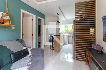 Sala de apartamento à venda com 2 quartos, 42m² em Vila Carmosina, São Paulo